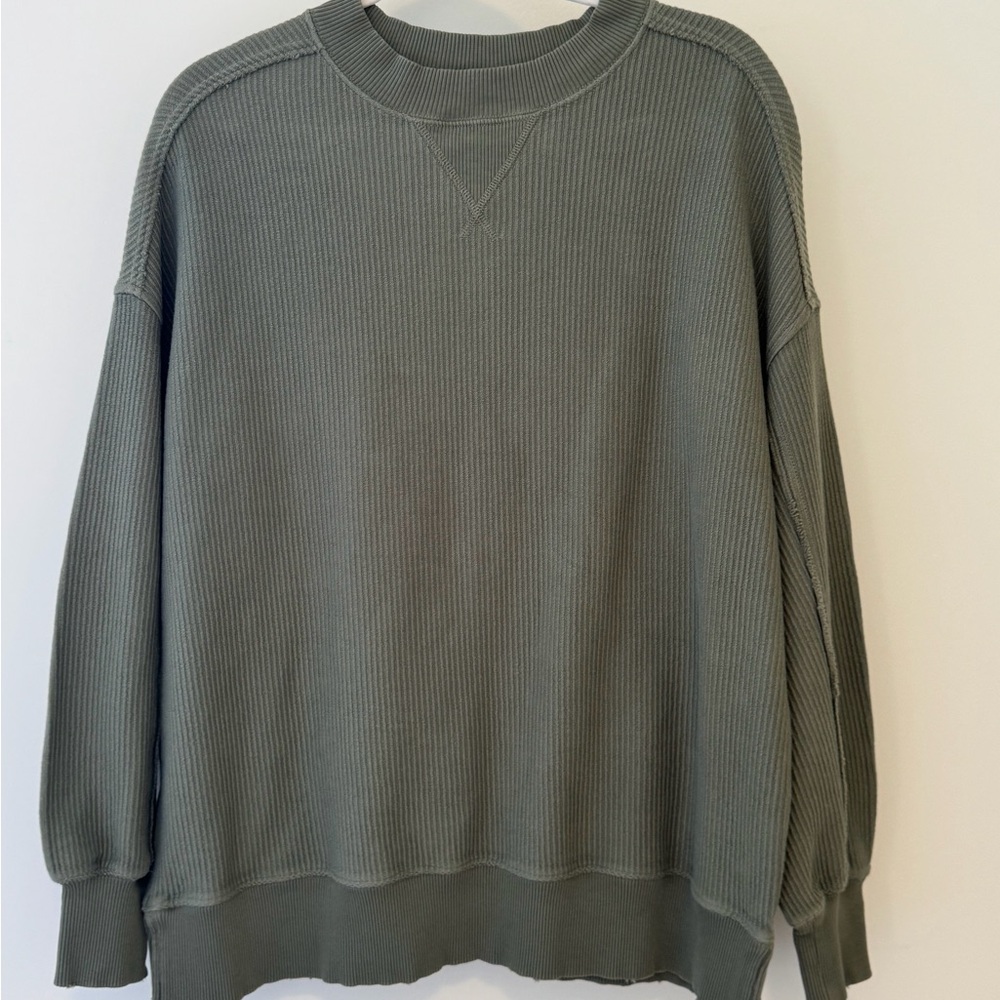 LN Aerie Olive Ribbed Crewneck Sweater XXS